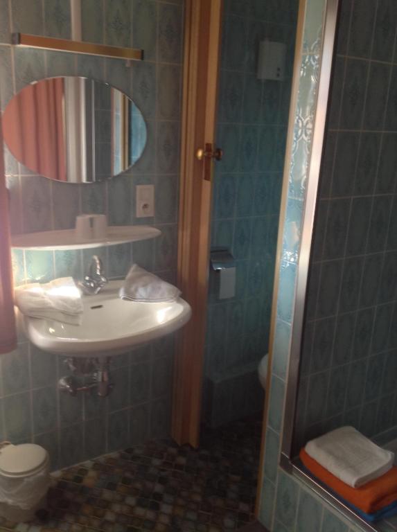 Hotel Restaurant Zum Schnogaloch Obernai Cameră foto