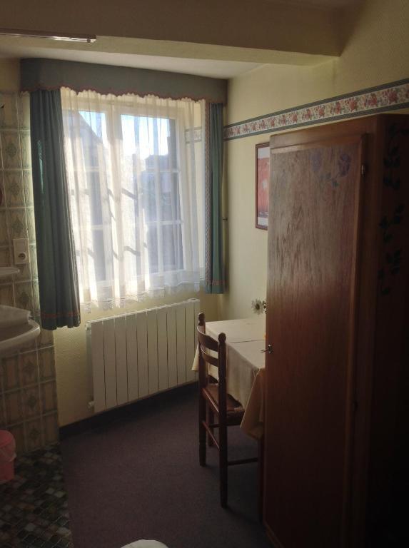 Hotel Restaurant Zum Schnogaloch Obernai Cameră foto